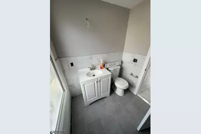 552 Jefferson Ave, Elizabeth, NJ 07201 - Photo 9