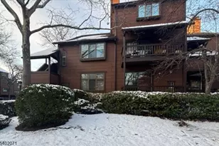 224 Sandcastle Key, Secaucus, NJ 07094 - Photo 1