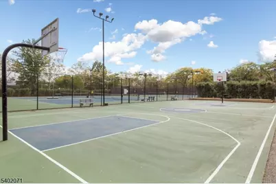 224 Sandcastle Ky, Secaucus, NJ 07094 - Photo 17