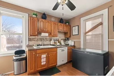 10 Harrison Ave, West Orange Township, NJ 07052 - Photo 9