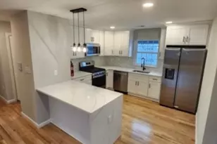 1036 Cross Ave, Elizabeth, NJ 07208 - Photo 3