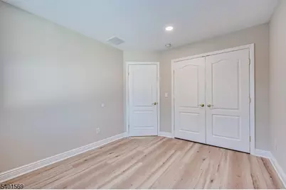 4 Winthrop Rd, Franklin Township, NJ 08873 - Photo 37