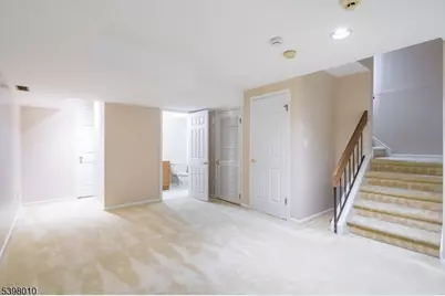 1 Avery Ct, Madison, NJ 07940 - Photo 37