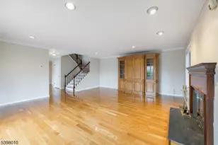 1 Avery Ct, Madison, NJ 07940 - Photo 9