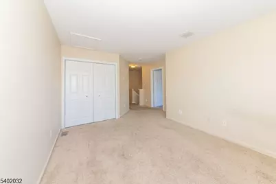 144 Stratford Dr #1045, Nutley, NJ 07110 - Photo 15