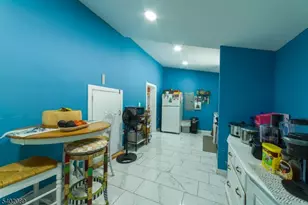 9 Lakeview Ave, Mount Olive, NJ 07828 - Photo 5