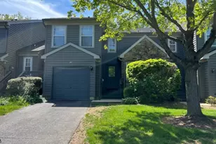 6C Brookline Ct, Montgomery Township, NJ 08540 - Photo 1