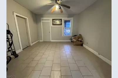 598-600 Chancellor Ave, Irvington, NJ 07111 - Photo 7