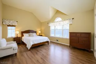 5 Clover Hills Dr, Franklin Township, NJ 08873 - Photo 19