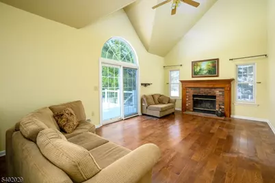 5 Clover Hills Dr, Franklin Township, NJ 08873 - Photo 13