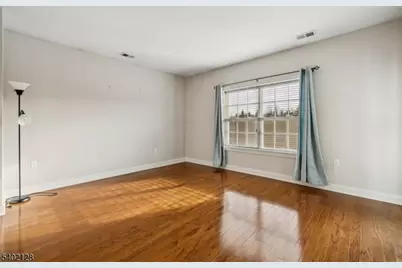 540 Cranbury Rd #446, East Brunswick Township, NJ 08816 - Photo 17