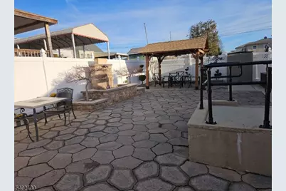 828 Smith St, Linden, NJ 07036 - Photo 15