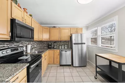 34 Northwestern Trl, Hopatcong, NJ 07843 - Photo 11