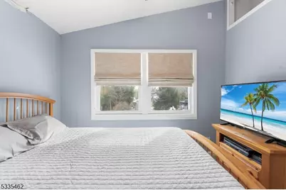 34 Northwestern Trl, Hopatcong, NJ 07843 - Photo 17