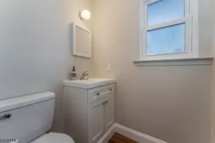 603 Nottingham Way, Raritan Township, NJ 08822 - Photo 9