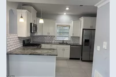 454 3rd Ave, Elizabeth, NJ 07206 - Photo 3