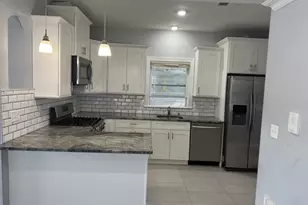 454 3rd Ave, Elizabeth, NJ 07206 - Photo 3