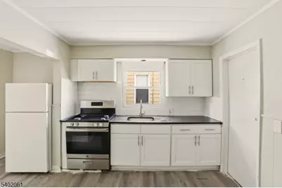 21 N 23rd St, East Orange, NJ 07017 - Photo 11