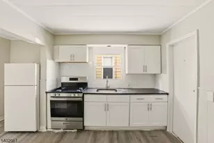 21 N 23rd St, East Orange, NJ 07017 - Photo 11