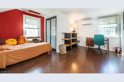 240 Princeton Ave, Rahway, NJ 07065 - Photo 19