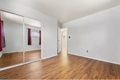 408 Stelko Ave, Lopatcong Township, NJ 08865 - Photo 13