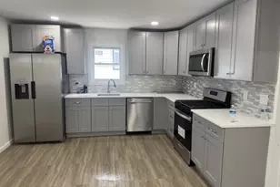 74 Bellevue Ave, Elmwood Park, NJ 07407 - Photo 9