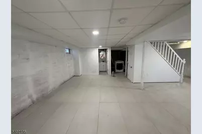 74 Bellevue Ave, Elmwood Park, NJ 07407 - Photo 15