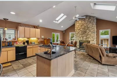 163 Briarwood Rd, Florham Park, NJ 07932 - Photo 9