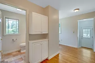 34 Woodmere Dr, Summit, NJ 07901 - Photo 11