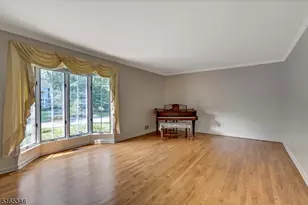 34 Woodmere Dr, Summit, NJ 07901 - Photo 3