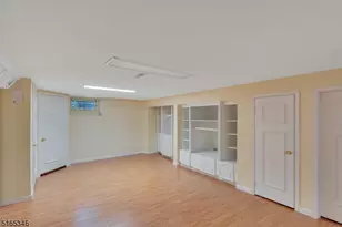 34 Woodmere Dr, Summit, NJ 07901 - Photo 17