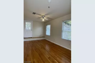 662 Undercliff Ave, Edgewater, NJ 07020 - Photo 9