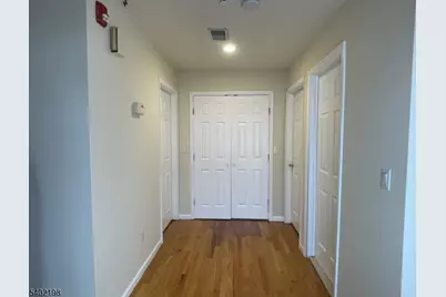 662 Undercliff Ave, Edgewater, NJ 07020 - Photo 15