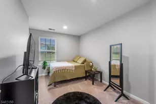 5 Sterling Dr, Wantage, NJ 07461 - Photo 9