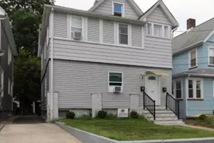 135 Duer St, North Plainfield, NJ 07060 - Photo 1