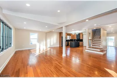 50 Grand Ave, Ridgefield, NJ 07660 - Photo 5