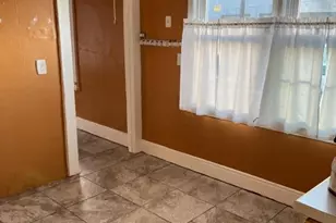 762 Ogden St, Elizabeth, NJ 07202 - Photo 3