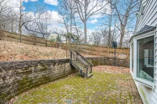 90 Burnham Pkwy, Morris Township, NJ 07960 - Photo 19