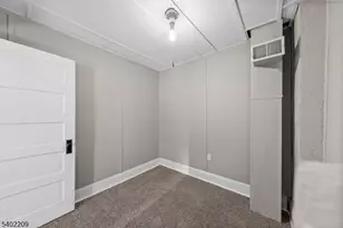 1996 Barnett St, Rahway, NJ 07065 - Photo 21