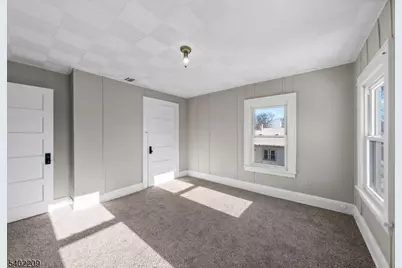 1996 Barnett St, Rahway, NJ 07065 - Photo 19