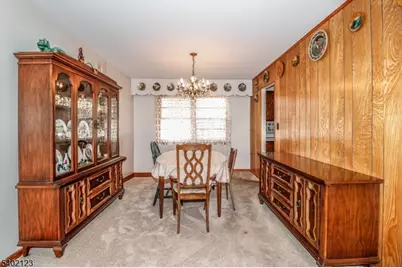 34 E Prescott Ave, Woodbridge Township, NJ 07067 - Photo 9