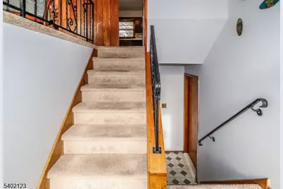 34 E Prescott Ave, Woodbridge Township, NJ 07067 - Photo 21