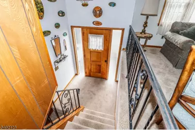 34 E Prescott Ave, Woodbridge Township, NJ 07067 - Photo 5