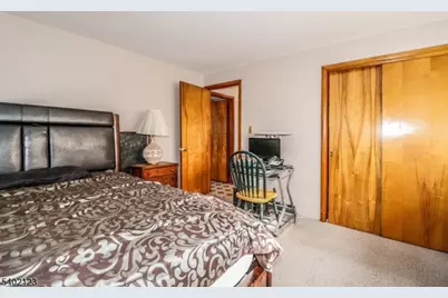 34 E Prescott Ave, Woodbridge Township, NJ 07067 - Photo 23