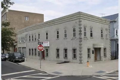 91 Pacific St, Newark, NJ 07105 - Photo 1