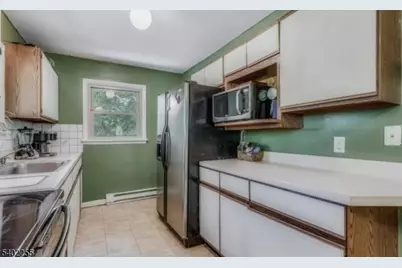 1 Stonewall Dr, Vernon Twp., NJ 07419 - Photo 7