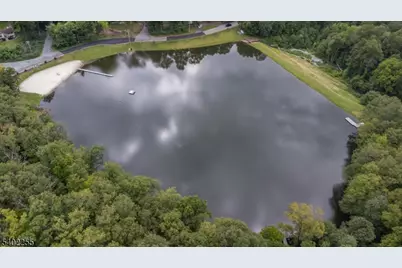 1 Stonewall Dr, Vernon Twp., NJ 07419 - Photo 33