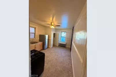 27 Norwood St #1, Newark, NJ 07106 - Photo 15