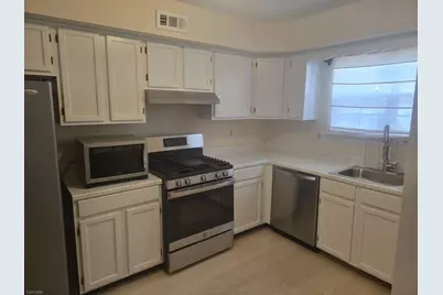 754 Darlington Dr, Old Bridge Township, NJ 08857 - Photo 3