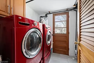 8 Liberty Ln, Franklin Township, NJ 08873 - Photo 19